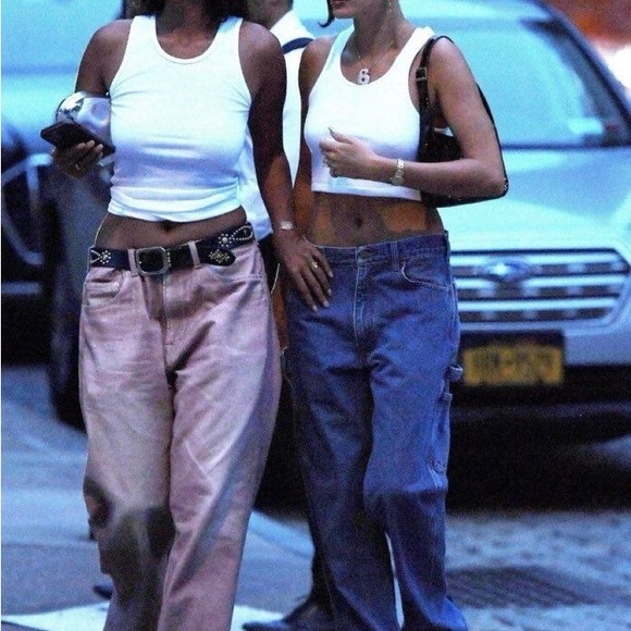 BLUE WASHED MID RISE JEANS - Picture 2 of 4